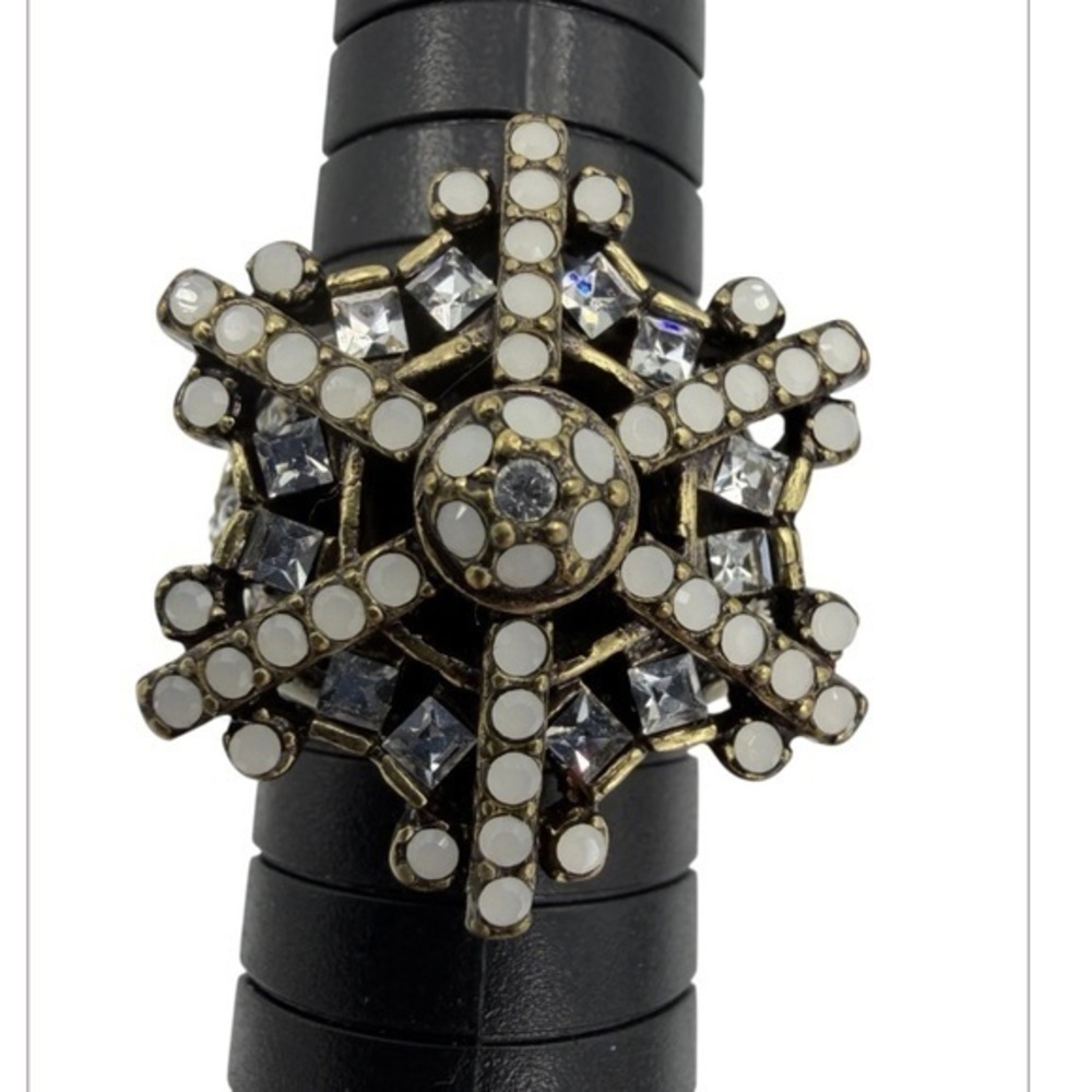Heidi Daus Swarovski crystal ring
